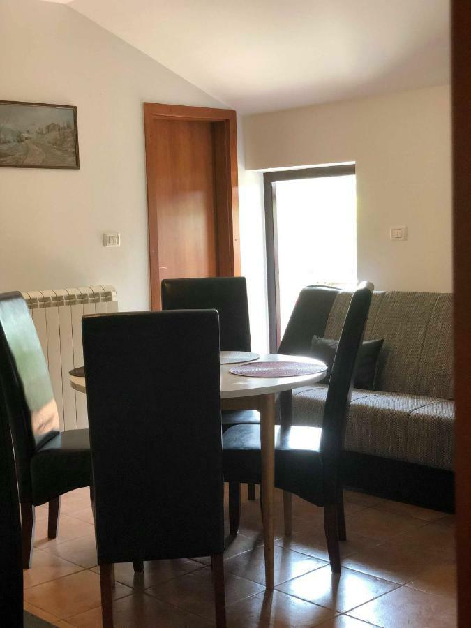 Apartments Vidovic Cezarji Extérieur photo